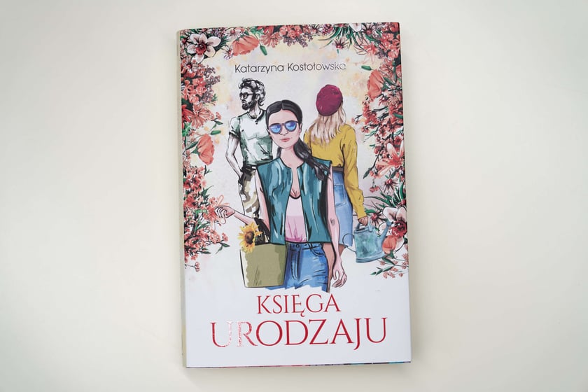 W bibliotece przy ul. Suwalskiej można znaleźć specjalny regał z książkami, w których pojawia się Wrocław