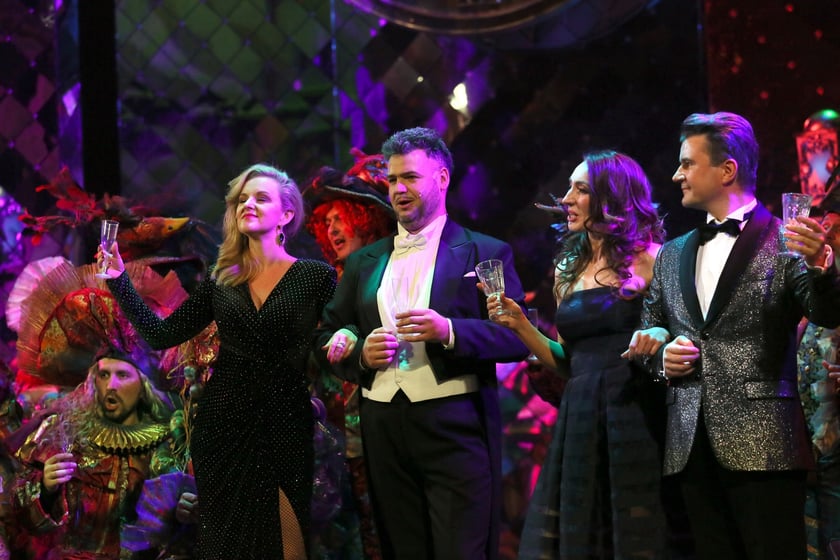 Artyści Opery Wrocławskiej i goście podczas gali &bdquo;Opera Italia&rdquo;