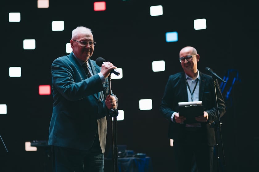 Jubileusz 70-lecia Wytw&oacute;rni Film&oacute;w Fabularnych we Wrocławiu &ndash; na scenie Janusz Zaorski i Robert Banasiak
