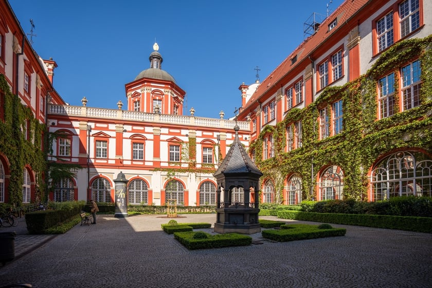 Wirydarz Zakładu Narodowego im. Ossolińskich