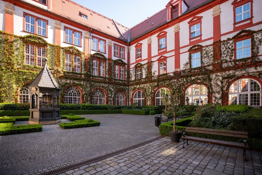 Wirydarz Zakładu Narodowego im. Ossolińskich