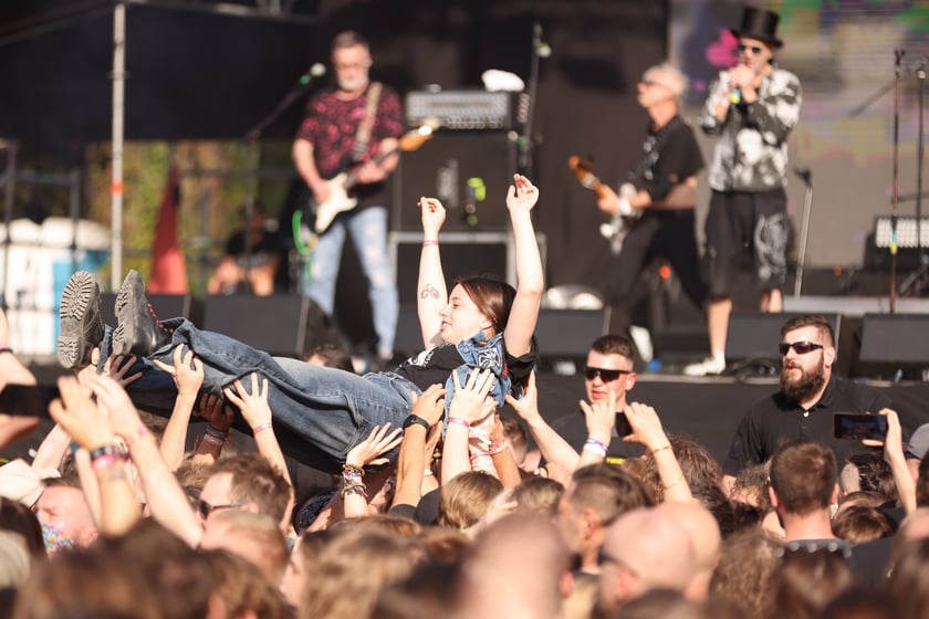 Festiwal 3-Majówka we Wrocławiu - drugi dzień koncertów i zabawa publiczności