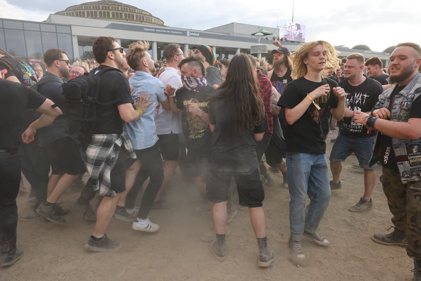 Festiwal 3-Majówka we Wrocławiu - drugi dzień koncertów i zabawa publiczności