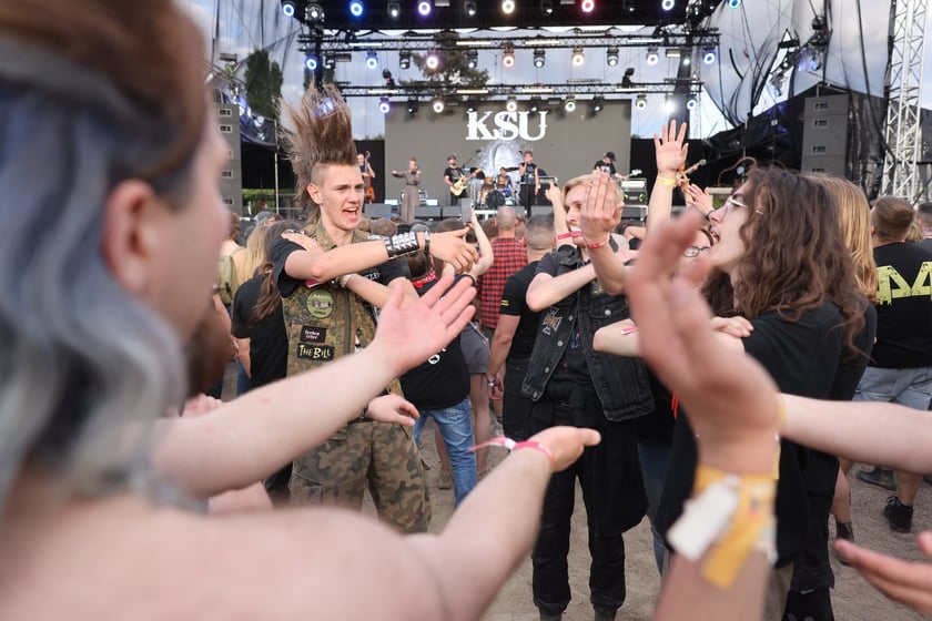Festiwal 3-Majówka we Wrocławiu - drugi dzień koncertów i zabawa publiczności