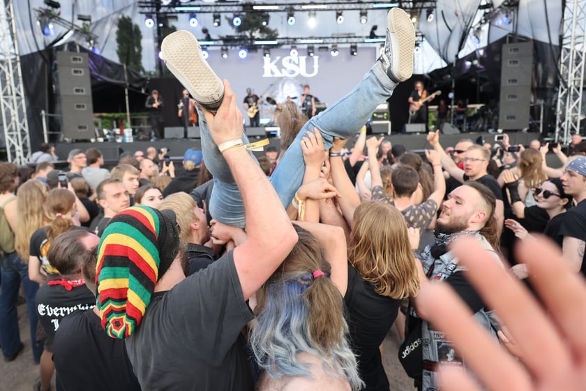 Festiwal 3-Majówka we Wrocławiu - drugi dzień koncertów i zabawa publiczności