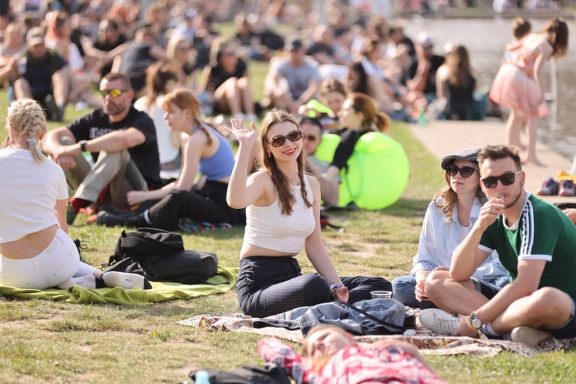 Festiwal 3-Majówka we Wrocławiu - drugi dzień koncertów i zabawa publiczności