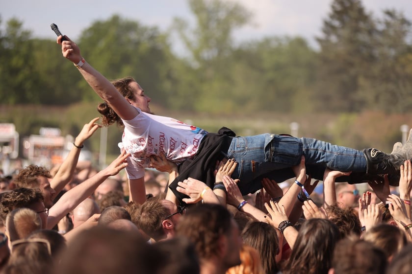 Festiwal 3-Majówka we Wrocławiu - drugi dzień koncertów i zabawa publiczności