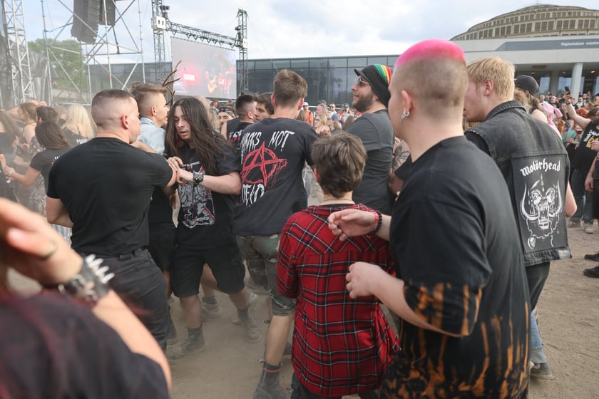 Festiwal 3-Majówka we Wrocławiu - drugi dzień koncertów i zabawa publiczności