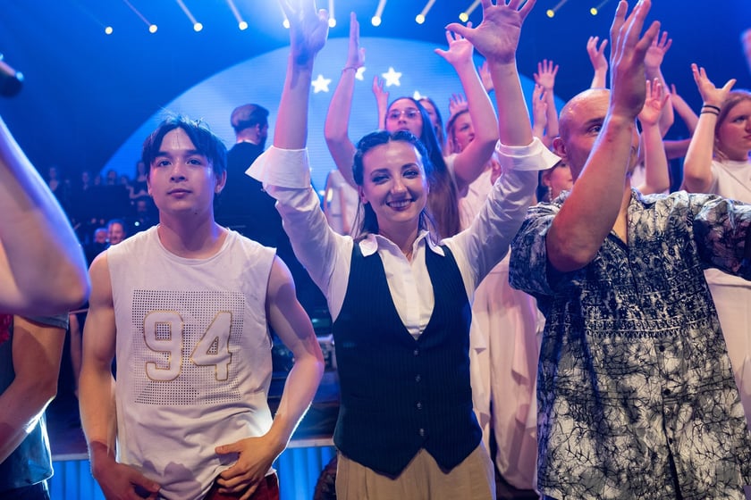 Wielkie show w Hali stulecia. Koncert "Gwiazdozbiór Aniołów. In varietae concordia".