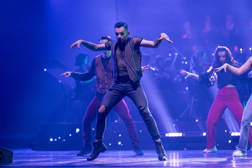 Wielkie show w Hali stulecia. Koncert "Gwiazdozbiór Aniołów. In varietae concordia".