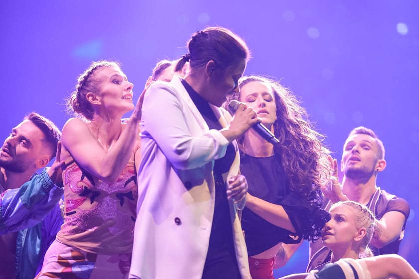 Wielkie show w Hali stulecia. Koncert "Gwiazdozbiór Aniołów. In varietae concordia".