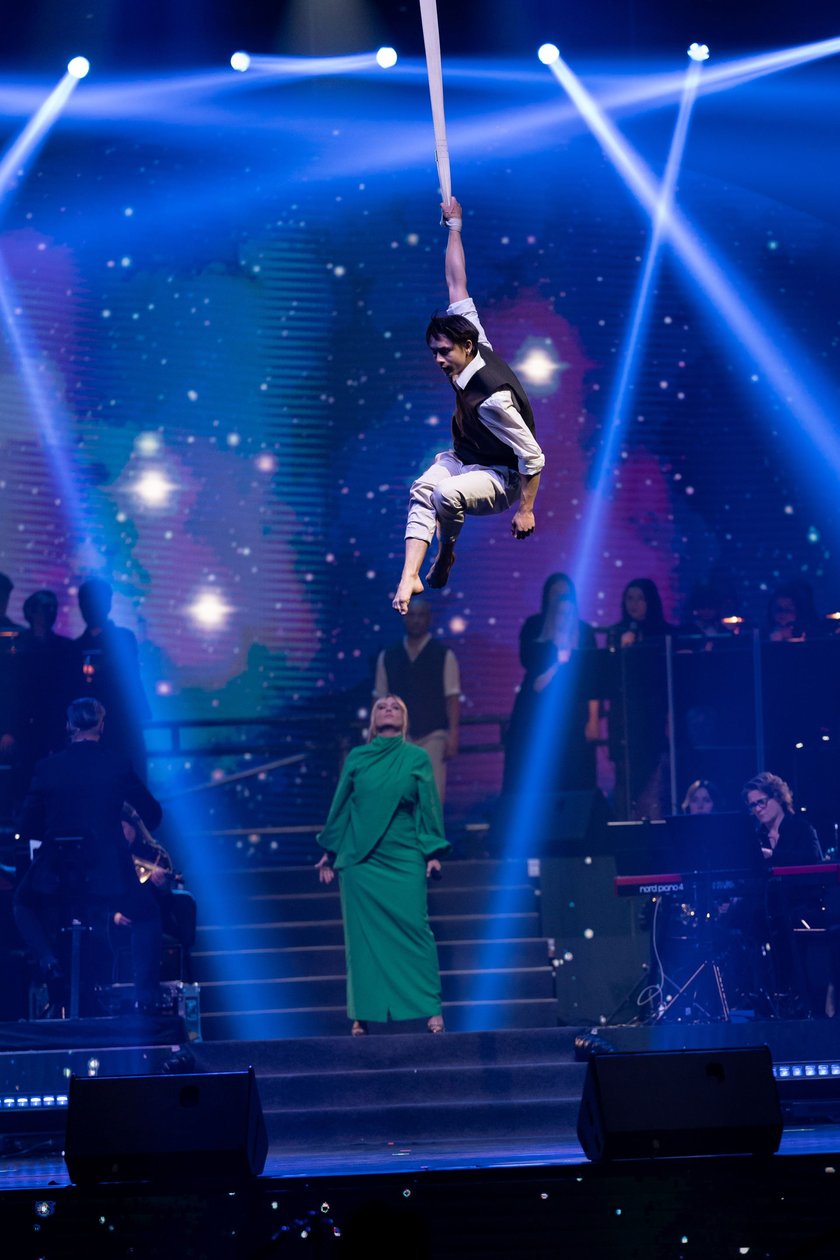 Wielkie show w Hali stulecia. Koncert "Gwiazdozbiór Aniołów. In varietae concordia".