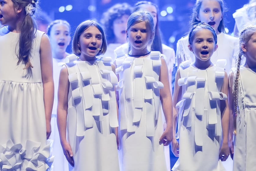 Wielkie show w Hali stulecia. Koncert "Gwiazdozbiór Aniołów. In varietae concordia".