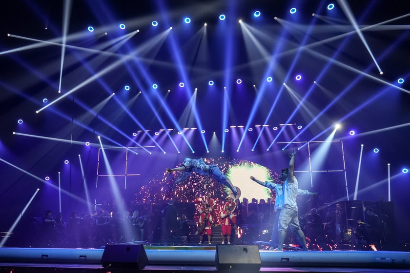 Wielkie show w Hali stulecia. Koncert "Gwiazdozbiór Aniołów. In varietae concordia".