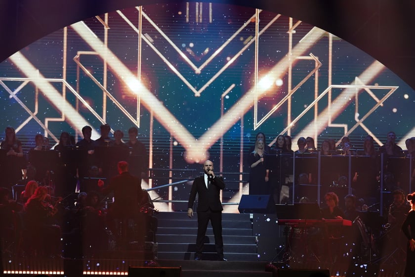 Wielkie show w Hali stulecia. Koncert "Gwiazdozbiór Aniołów. In varietae concordia".