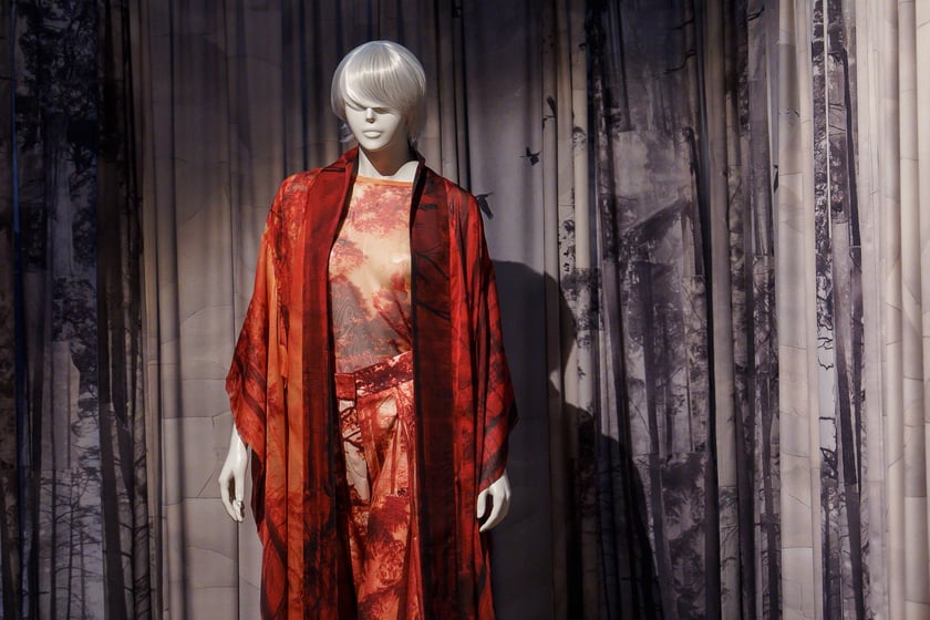 Wystawa &bdquo;Kimono jako doświadczenie. Język sztuki Joanny Hawrot&rdquo; w Muzeum Narodowym we Wrocławiu