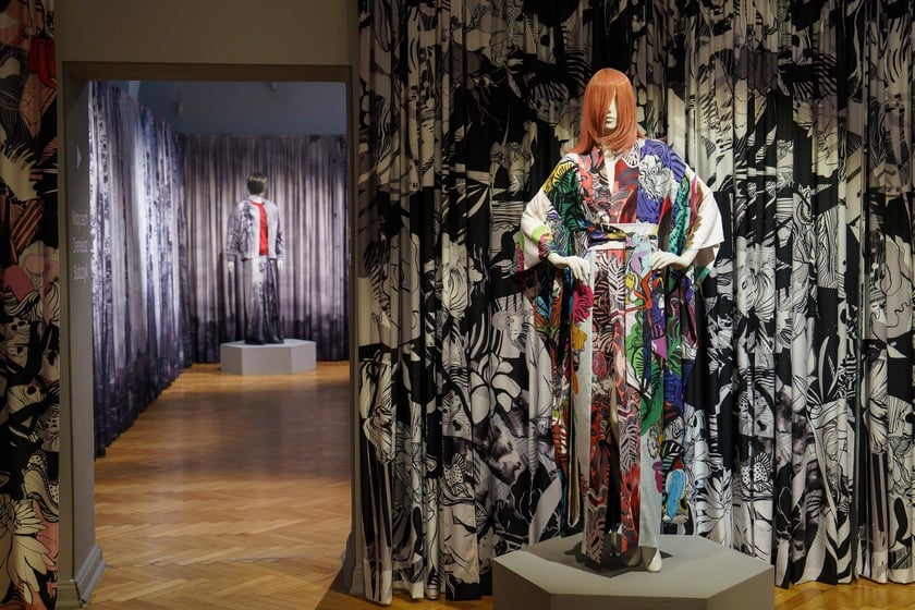 Wystawa &bdquo;Kimono jako doświadczenie. Język sztuki Joanny Hawrot&rdquo; w Muzeum Narodowym we Wrocławiu