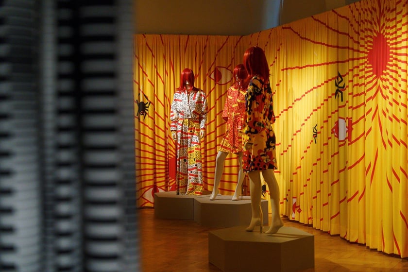Wystawa &bdquo;Kimono jako doświadczenie. Język sztuki Joanny Hawrot&rdquo; w Muzeum Narodowym we Wrocławiu