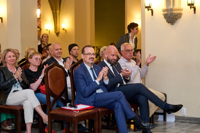 Uroczystość z okazji 93. urodzin poetki Urszuli Kozioł