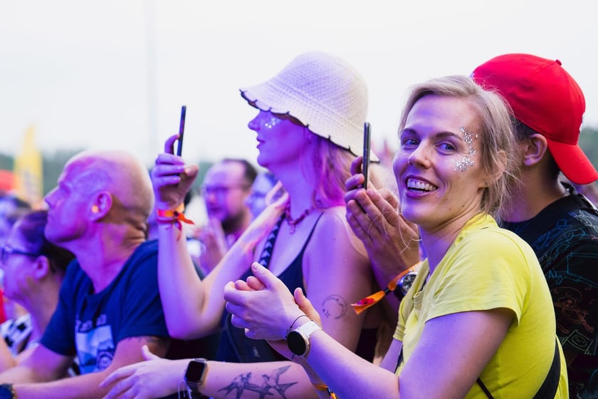Santander Letnie Brzmienia 2024 &ndash; taki był piątek na Polach Marsowych