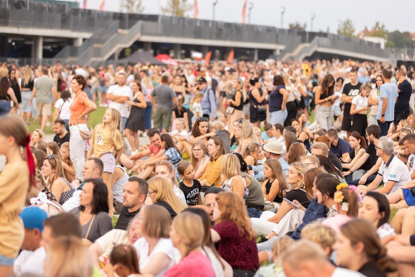 Koncert sanah na terenach zielonych stadiony Tarczyński Arena
