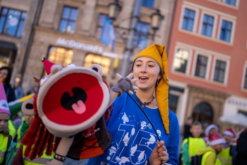 Parada na Wrocławskim Festiwalu Krasnoludków 2024