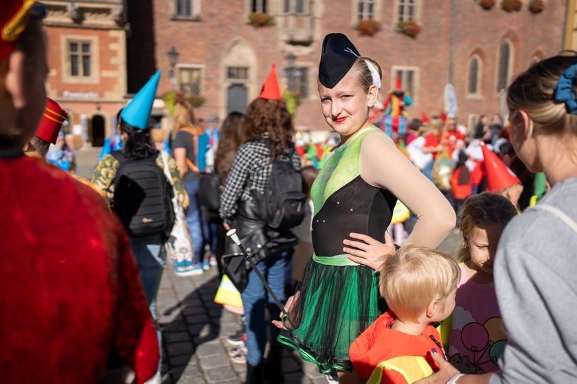 Parada na Wrocławskim Festiwalu Krasnoludków 2024