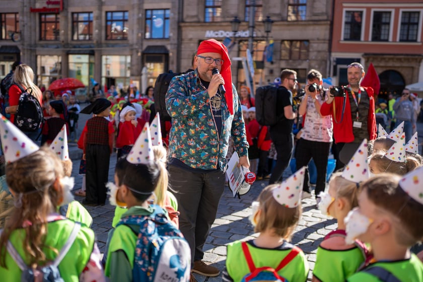 Parada na Wrocławskim Festiwalu Krasnoludków 2024
