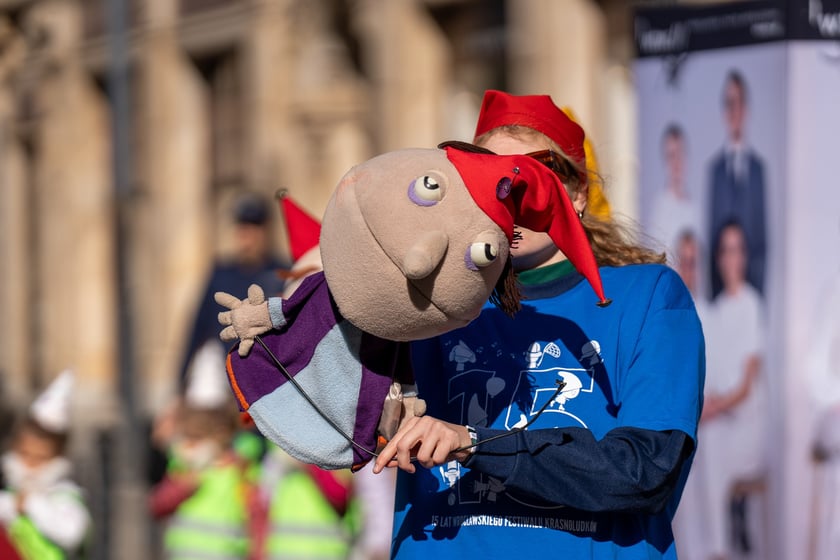 Parada na Wrocławskim Festiwalu Krasnoludków 2024