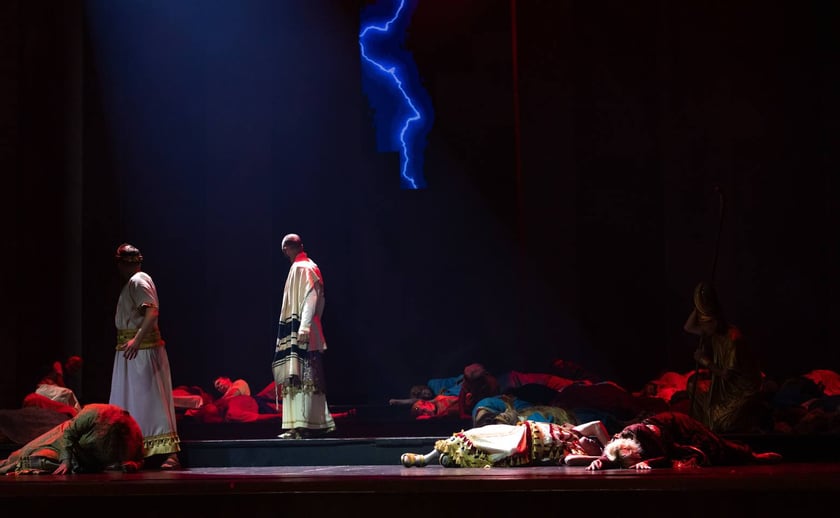 Pr&oacute;ba do spektaklu &bdquo;Nabucco&rdquo; w Operze Wrocławskiej