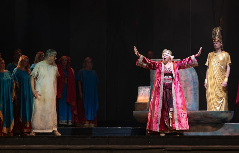 Pr&oacute;ba do spektaklu &bdquo;Nabucco&rdquo; w Operze Wrocławskiej