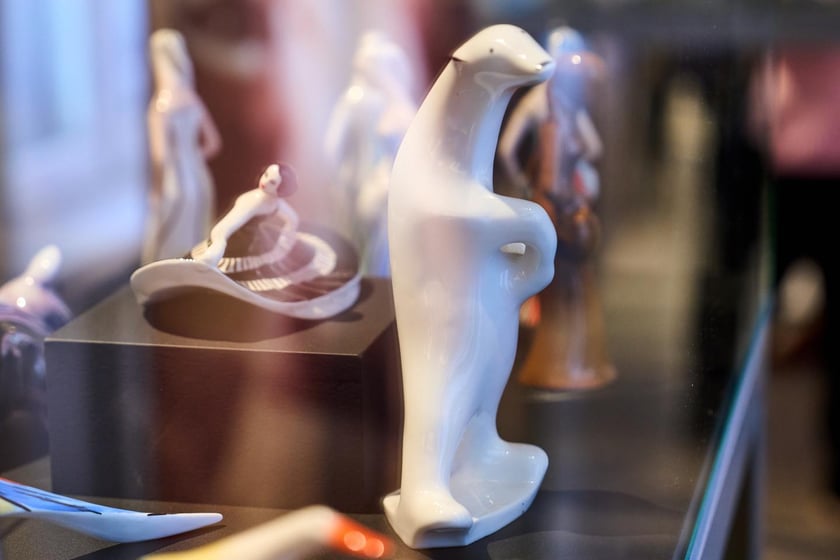 Wystawa &bdquo;Wielka czw&oacute;rka i inni. Ceramiczna rzeźba kameralna w PRL-u&rdquo; w Muzeum Narodowym do 23 lutego 2025