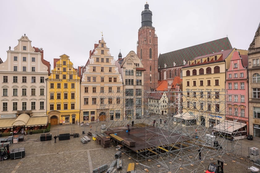 Na wrocławskim Rynku jest już szykowana scena na wielki koncert 11 listopada