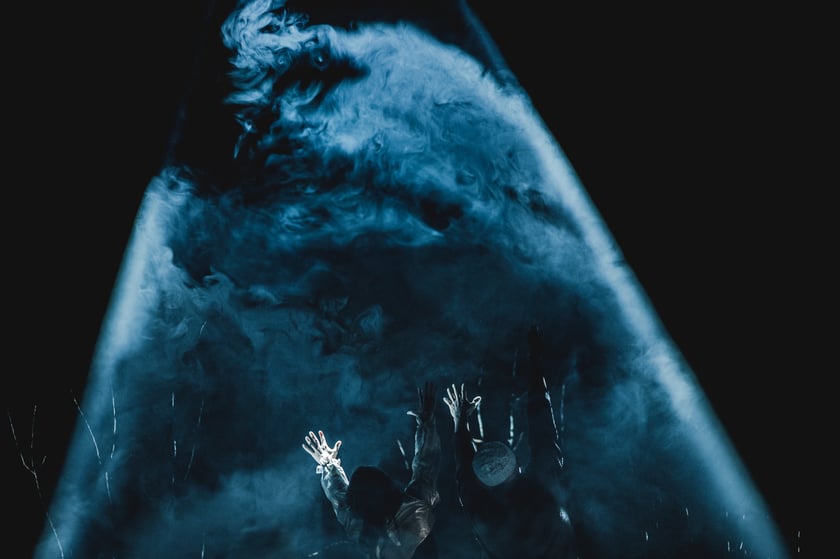 Próba do premiery przedstawienia „Stado. W środku jesteśmy baśnią” w WTP