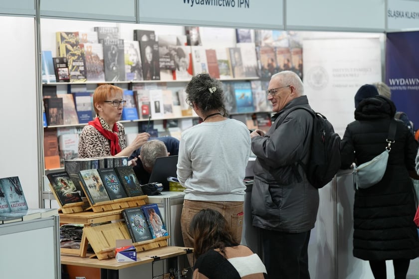 32. Wrocławskie Targi Dobrych Książek w Hali Stulecia do niedzieli 8 grudnia