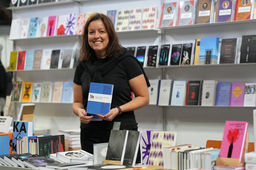 32. Wrocławskie Targi Dobrych Książek w Hali Stulecia do niedzieli 8 grudnia &ndash; Joanna Majek z Państwowego Instytutu Wydawniczego