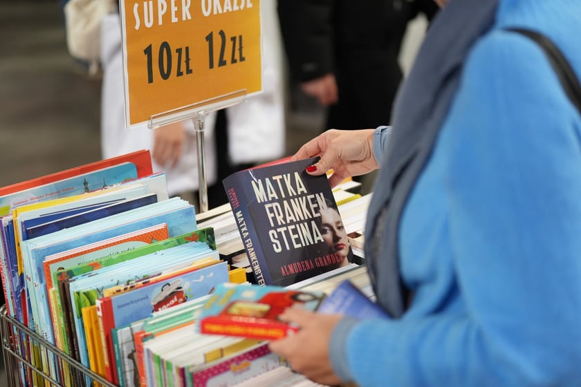32. Wrocławskie Targi Dobrych Książek w Hali Stulecia do niedzieli 8 grudnia