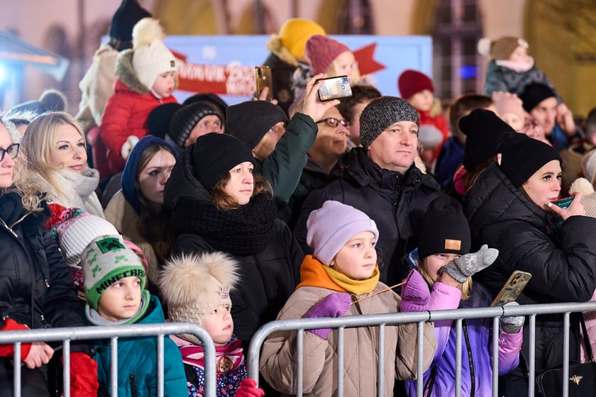 Spektakl "Królowa Śniegu" można było zobaczyć na żywo w niedzielny wieczór - 8 grudnia
