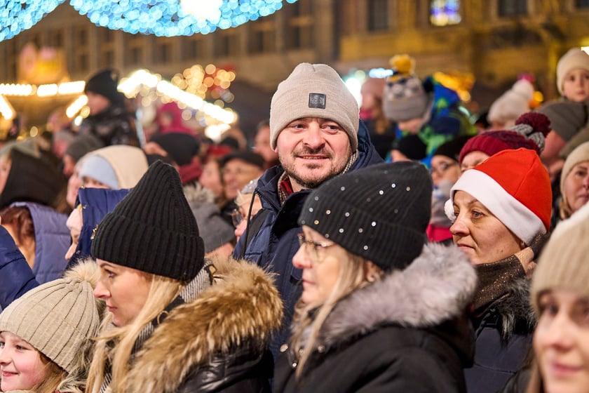 Spektakl "Królowa Śniegu" można było zobaczyć na żywo w niedzielny wieczór - 8 grudnia