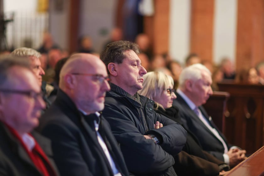Trzecia rocznica odbudowania organ&oacute;w Englera i koncert