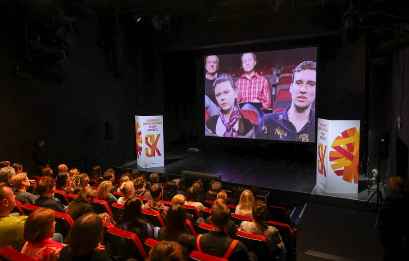 Gala wręczenia nagr&oacute;d w VI edycji Konkursu Strefy Kontaktu we Wrocławskim Teatrze Wsp&oacute;łczesnym