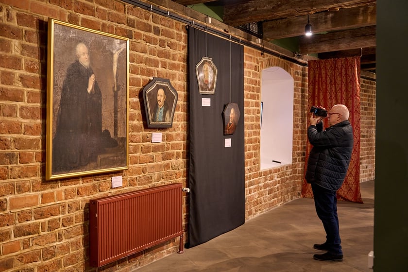 Wystawa "Kresy Europy. Ze skarbca Lwowskiego Muzeum Historycznego" w Arsenale we Wrocławiu