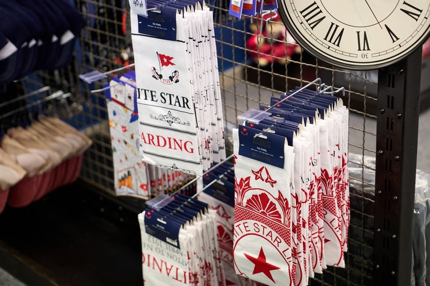 Wystawa&nbsp;&bdquo;TITANIC: The Artifact Exhibition&rdquo; do 31 lipca w Hali IASE &ndash; oferta sklepiku z pamiątkami&nbsp;