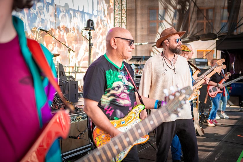 Gitarowy Rekord Świata 2025 na wrocławskim rynku