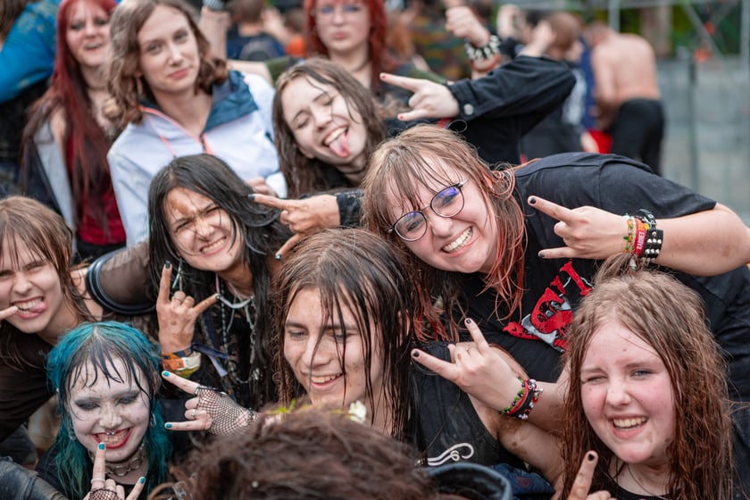 Ostatni dzień 3-Maj&oacute;wki, na scenach m.in.: Kult, Nocny Kochanek, The Rumjacks, KSU, Mrozu
