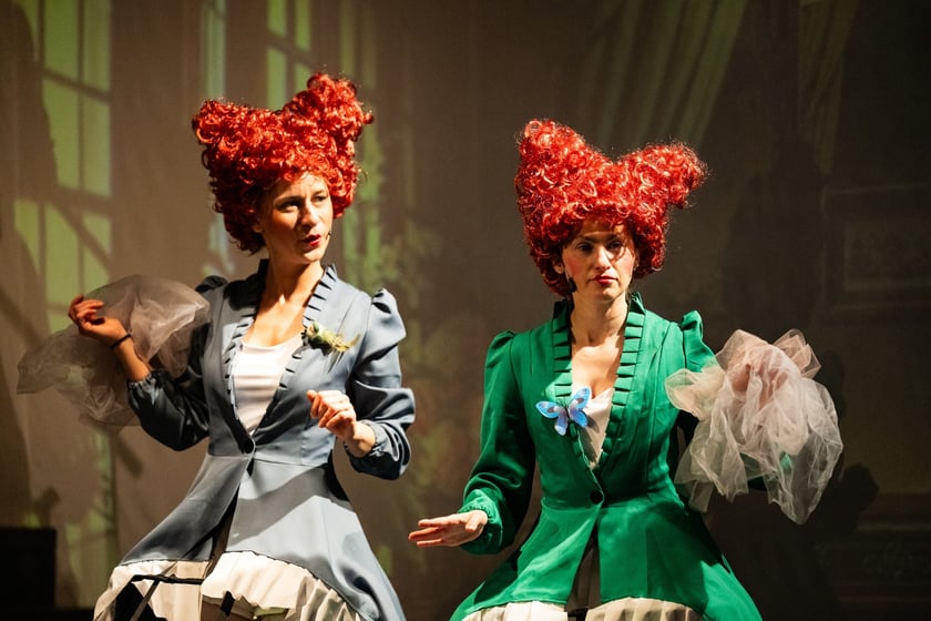 Otwarcie Teatru KAMBAK i próba generalna spektaklu Piękna i Bestia