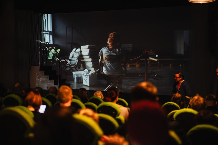 Za kulisami Teatru KAMBAK