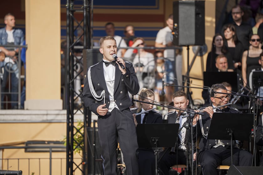 Koncert orkiestry wojskowej na Bastionie Sakwowym 20 czerwca