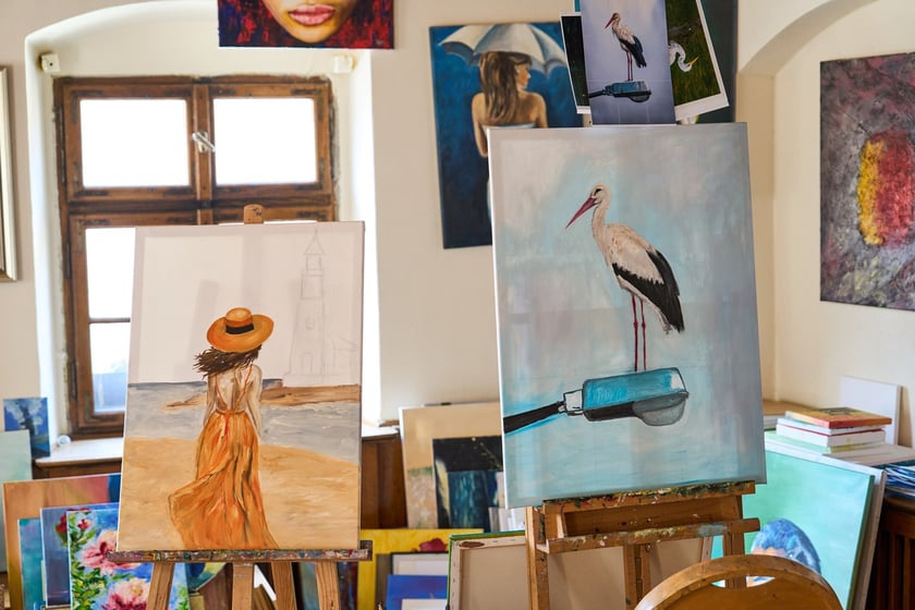 III piętro w kamieniczce &bdquo;Małgosia&rdquo; &ndash; pracownia malarska