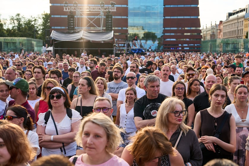 Koncert ZAZ i Sary James na pl. Wolności z okazji Święta Wrocławia